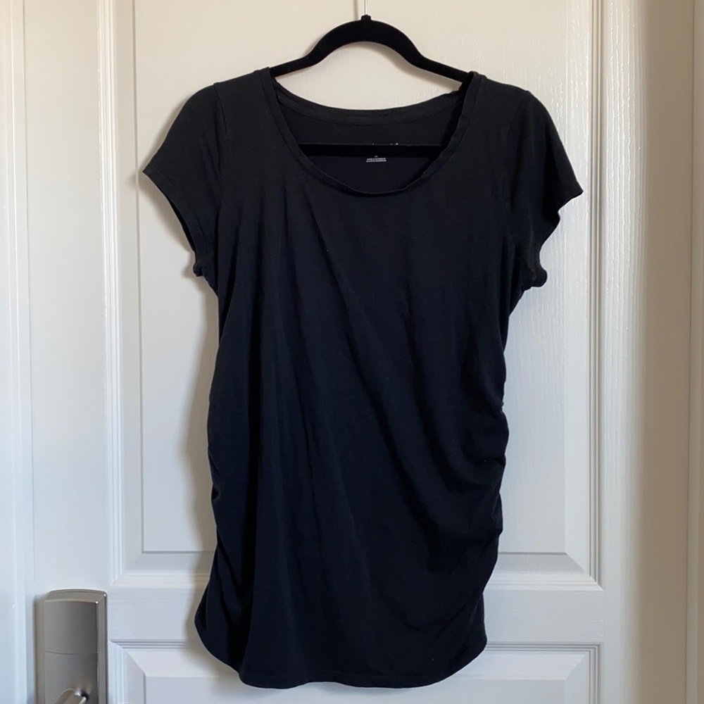Liz Lange Maternity Medium black shirt
